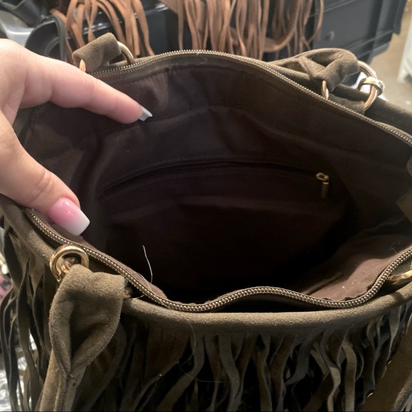 Fringe Purse - Picture 3 of 4